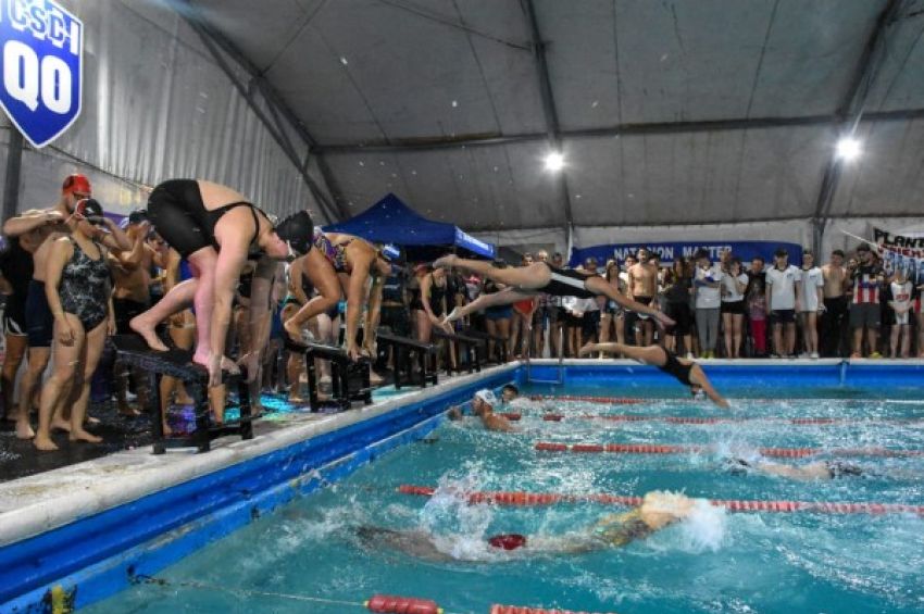 Comenzó a disputarse la Copa Ciudad de Quilmes con natación y ciclismo
