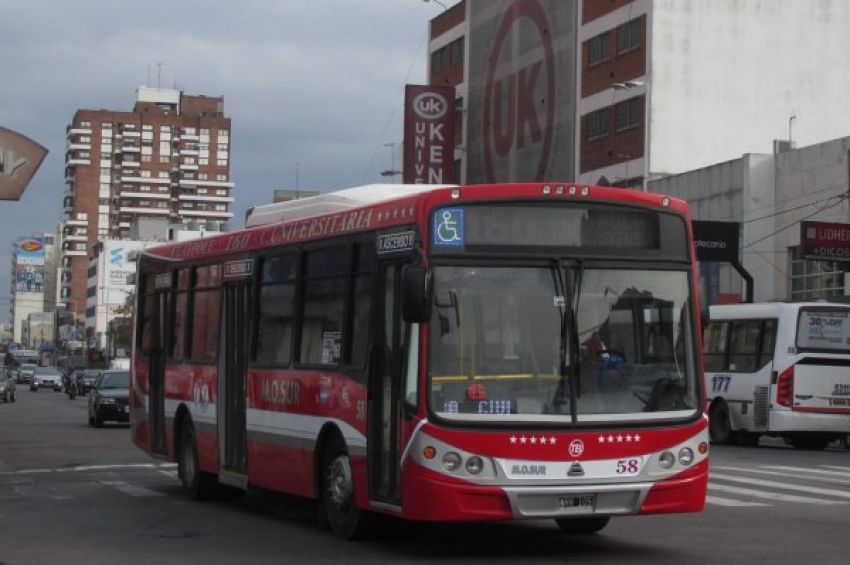 Cambio temporal en las paradas de colectivos en Lanús