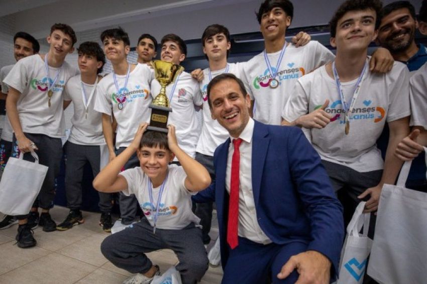 Lanús Gobierno recibió a deportistas del distrito que participaron de los Juegos Bonaerenses 2024
