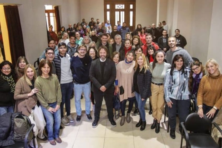 Ferraresi lanzó los Juegos Intercolegiales 2024 en Avellaneda