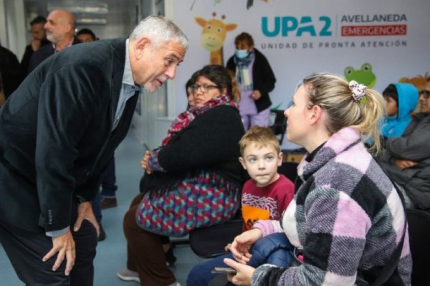 Jorge Ferraresi visitó la Unidad de Pronta Atención (UPA) de Wilde