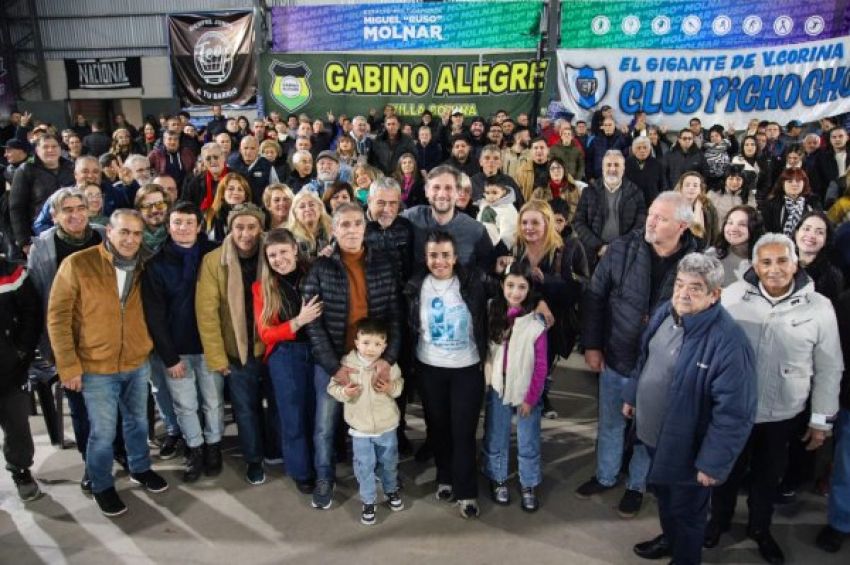Presentaron un libro sobre un jugador avellanedense que acompañó a Maradona en Argentinos Juniors