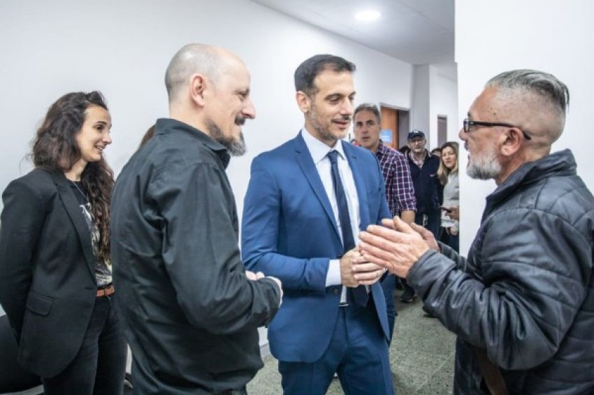 Julián Álvarez presentó obras en un centro de Salud Mental abandonado por las gestiones macristas