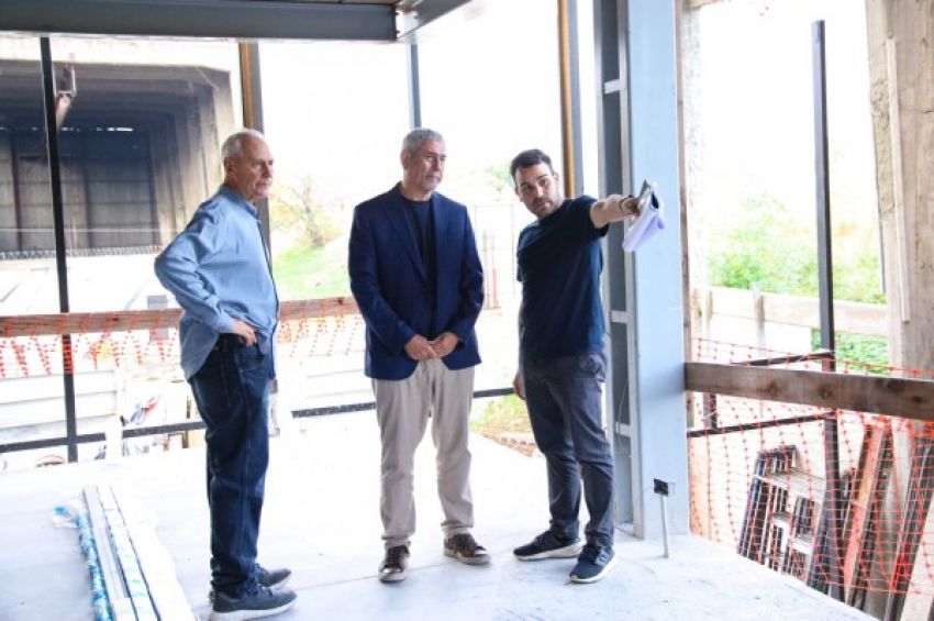 Ferraresi recorrió el futuro Centro de Experimentación Audiovisual