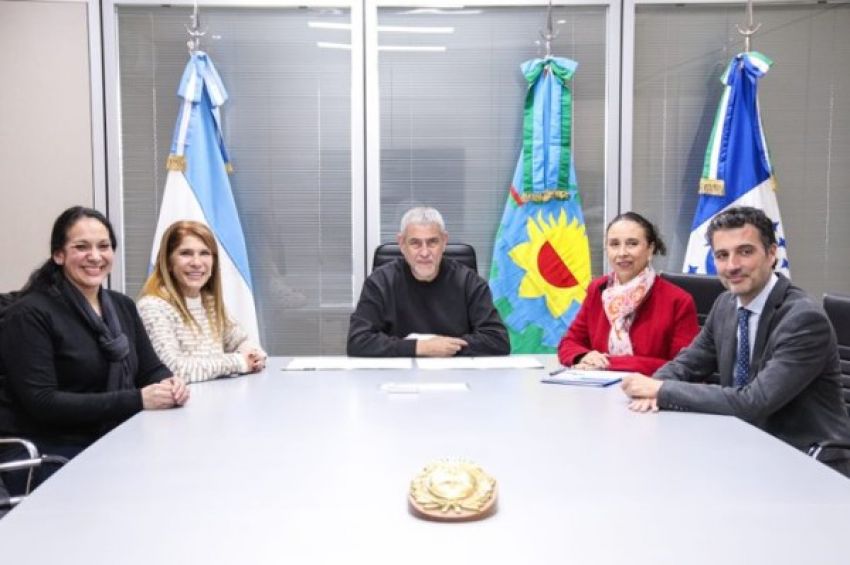 Ferraresi firmó un convenio de colaboración con el Alto Comisionado de las Naciones Unidas para los Refugiados