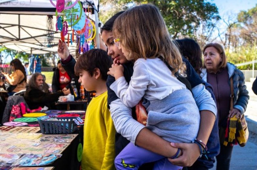 Lanús Gobierno anunció dos nuevas jornadas de la Feria de la Economía Social y Popular «Hecho en Lanús»