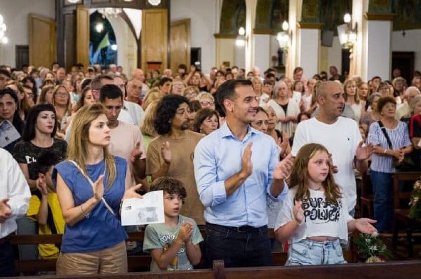 Julián Álvarez participó del centenario de la Iglesia Nuestra Señora de los Remedios