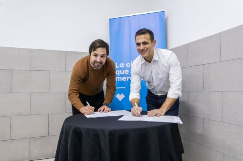 Lanús Gobierno recibió 50 computadoras de Provincia para fortalecer la salud pública municipal