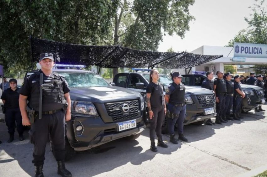 Funcionarios municipales recorrieron la nueva base operativa de la Subestación de Policía Departamental de Seguridad Quilmes