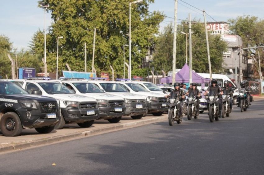 El municipio realizó un nuevo megaoperativo de saturación policial en Bernal