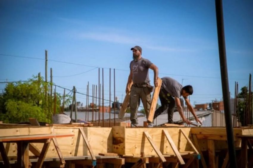 Avanza la costrucción de 28 viviendas en el Barrio La Odisea de Quilmes Oeste