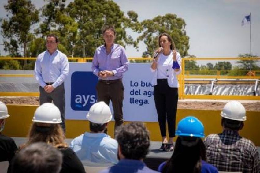 AySA y el Municipio de Florencio Varela continúan trabajando en un plan de obras para mejorar el servicio de agua potable