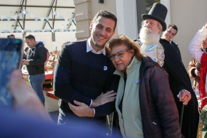 Lanús Gobierno celebró la Peña de la Patria en el Centro Cultural Leonardo Favio