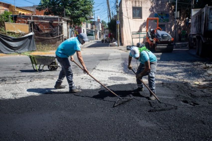 Continúa el Plan de Pavimentación en Monte Chingolo, Lanús Este y Lanús Oeste