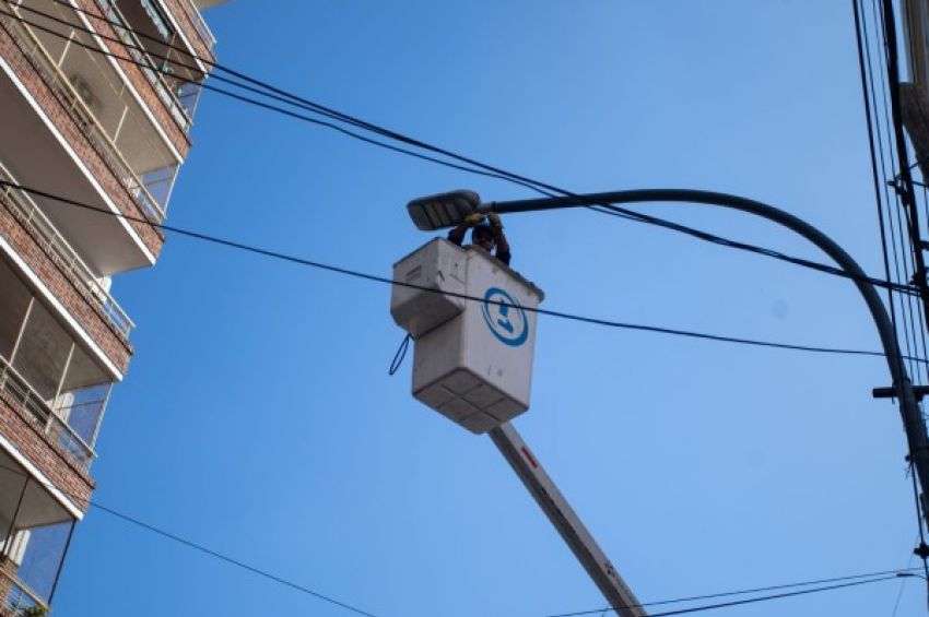 Lanús Gobierno realizó el recambio de luminarias en Lanús Este