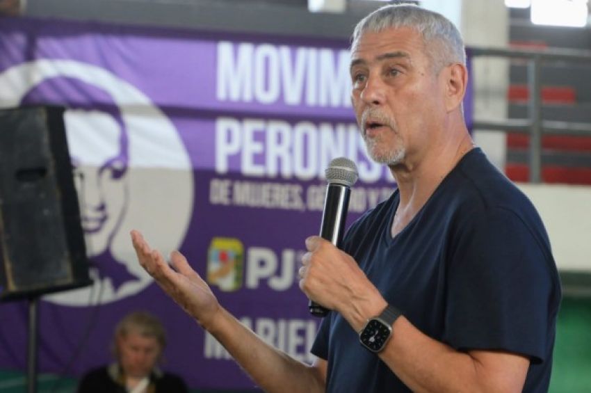 Ferraresi encabezó un Plenario de la Militancia en el Polideportivo Delfo Cabrera
