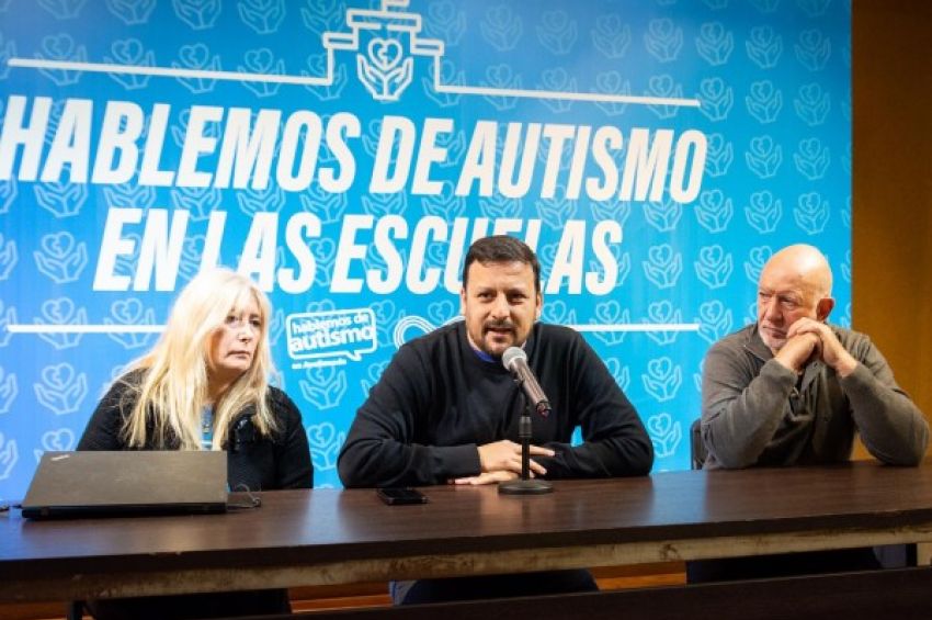 Emmanuel Santalla: «Quieren presa a Cristina porque demostró que un país más justo es posible»