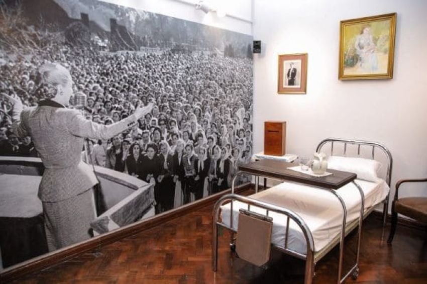 Jorge Ferraresi recorrió las obras en el Hospital Perón y visitó la habitación de Evita