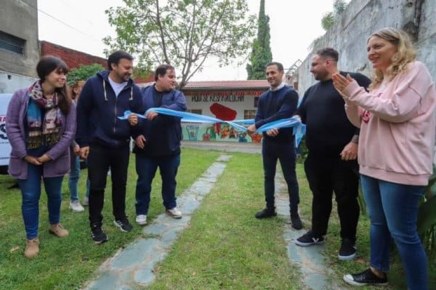 Julián Álvarez inauguró un Centro de Integración Social para personas en situación de calle