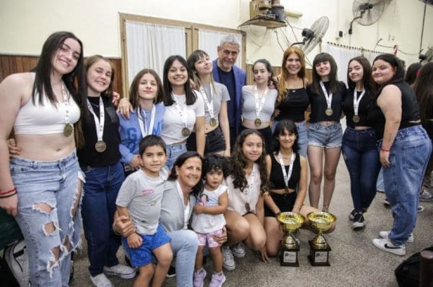 Ferraresi y Sierra homenajearon a la delegación que representó a Avellaneda en los Juegos Bonaerenses