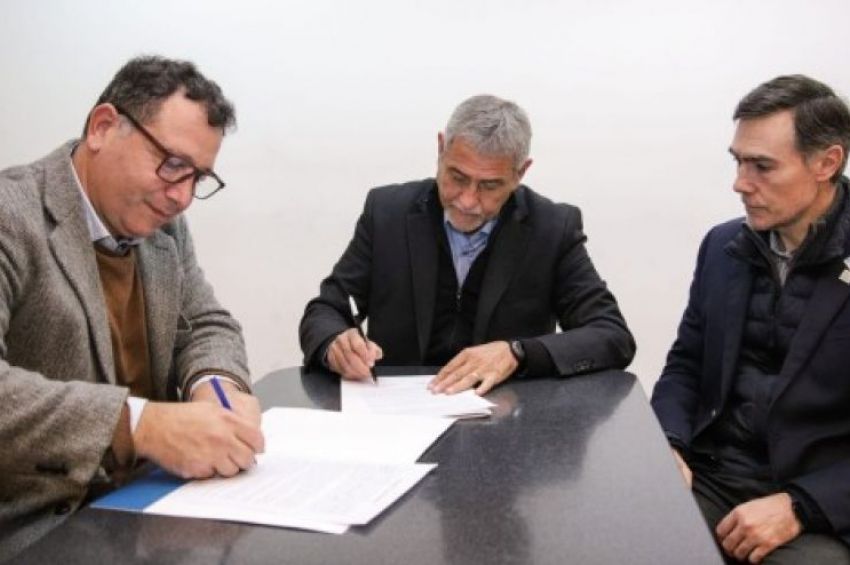 Ferraresi firmó un acuerdo con industriales metalúrgicos