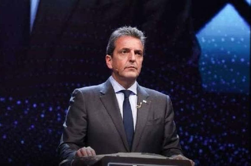 Litza: «Massa es el único que tiene la capacidad y el carácter para conducir los destinos del país»