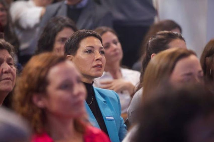 Mayra: «No podemos permitir que sigan avanzando contra las políticas que garantizan bienestar y derechos a nuestras familias»