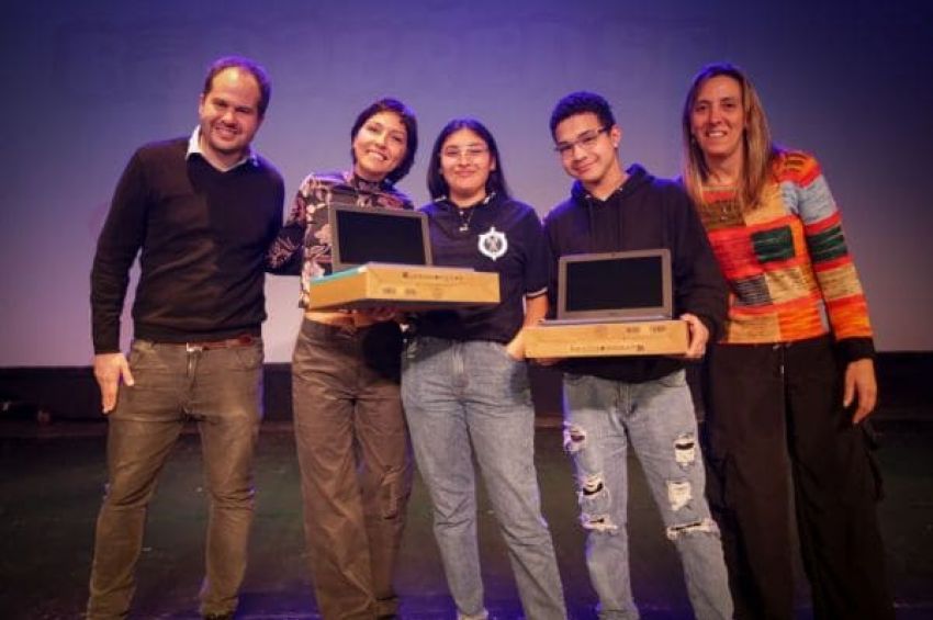 Mayra Mendoza a jóvenes: «Quiero que sepan que hay una intendenta que los escucha»