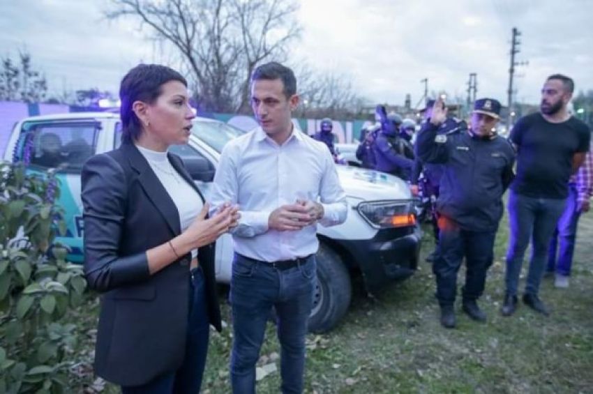 Mayra y Álvarez lanzaron un nuevo megaoperativo de seguridad conjunto entre Quilmes y Lanús