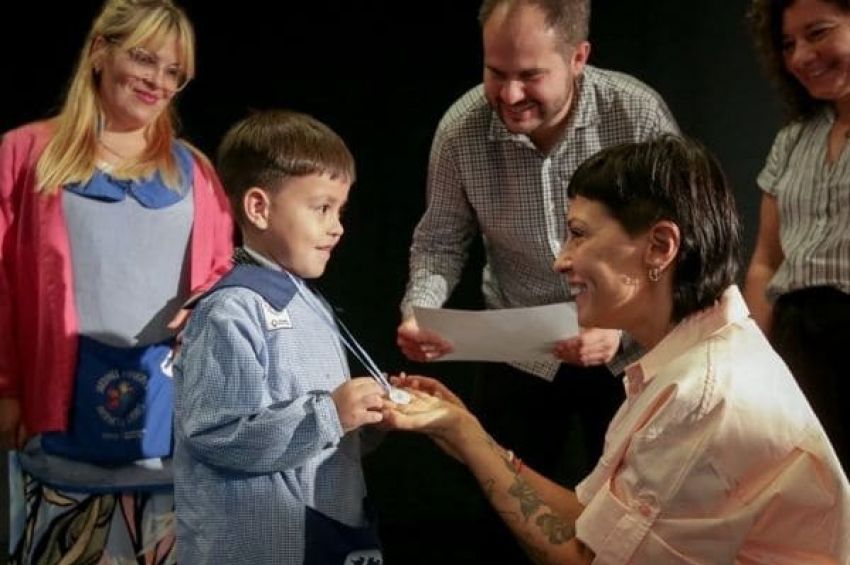 Mayra Mendoza: «Van a venir tiempos difíciles y la solidaridad tiene que ser la regla»