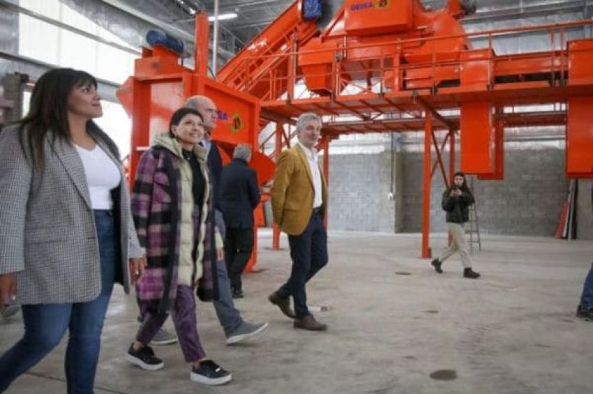 Mayra supervisó la obra del Ecoparque junto a autoridades nacionales y del BID