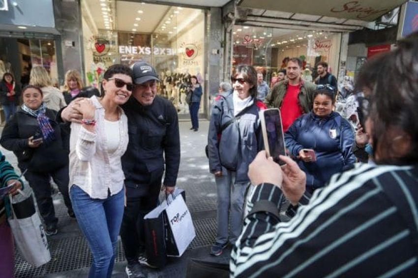 Mayra recorrió la puesta en valor de la Peatonal Rivadavia