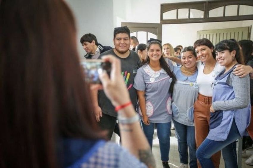 Mayra Mendoza participó del 7º Cabildo Abierto de la Educación Superior