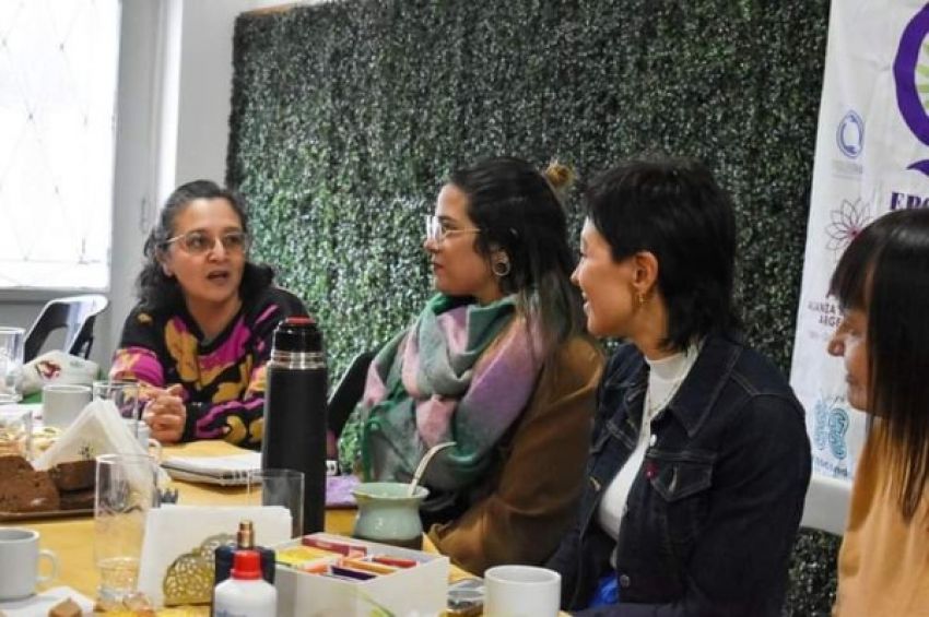 Mayra participó de una reunión con la mesa de Enfermedades Poco Frecuentes de Quilmes