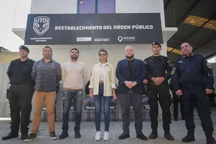 Mayra recorrió la puesta en valor de la comisaría 3ª y la nueva base para el grupo ROP-UTOI