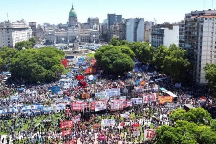 El Foro Economía y Trabajo afirmó que «es necesario un acuerdo social y federal»