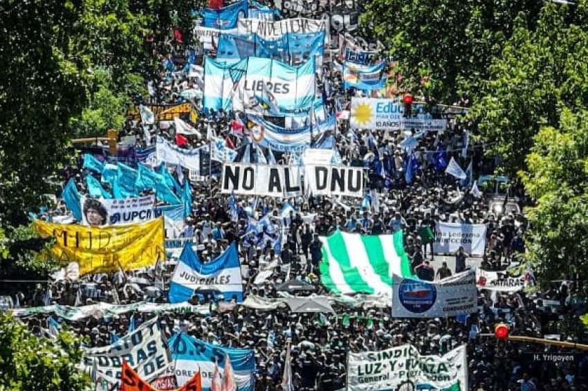 El Foro Economía y Trabajo pide «salir de la trampa»