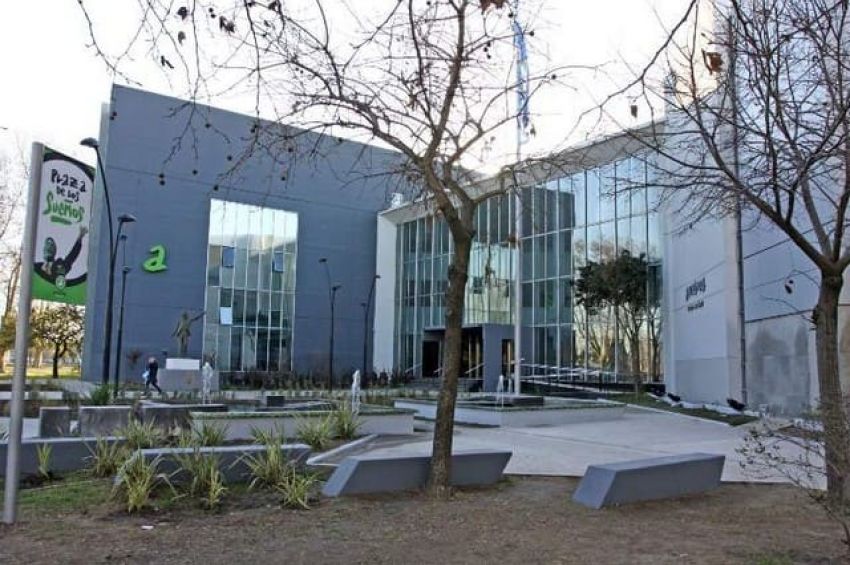 El municipio de Avellaneda advirtió sobre lotes no aptos para la construcción de viviendas