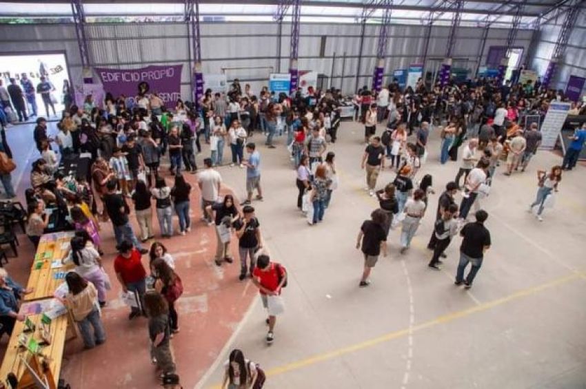 Miles de estudiantes participaron de la última jornada de la «Expo Quilmes Educa 2024»