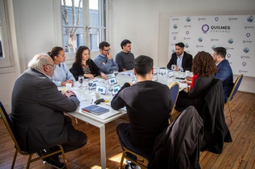 El municipio de Quilmes se reunió con la Cámara de Comercio Argentino-Dominicana para fomentar el intercambio