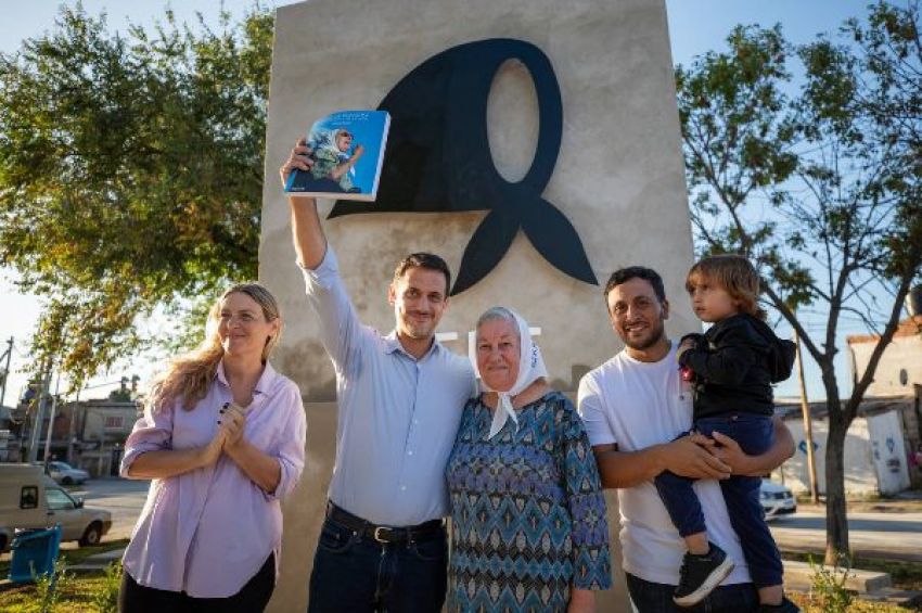 Lanús Gobierno inauguró la Plaza Hebe de Bonafini en Monte Chingolo
