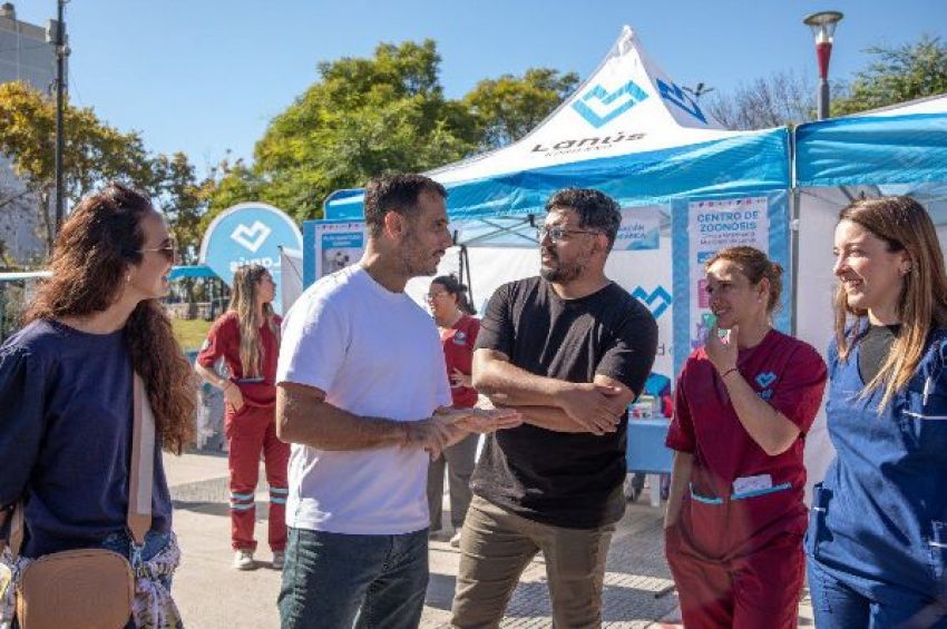 Lanús Gobierno relanzó el programa Sábados de Salud en el Barrio