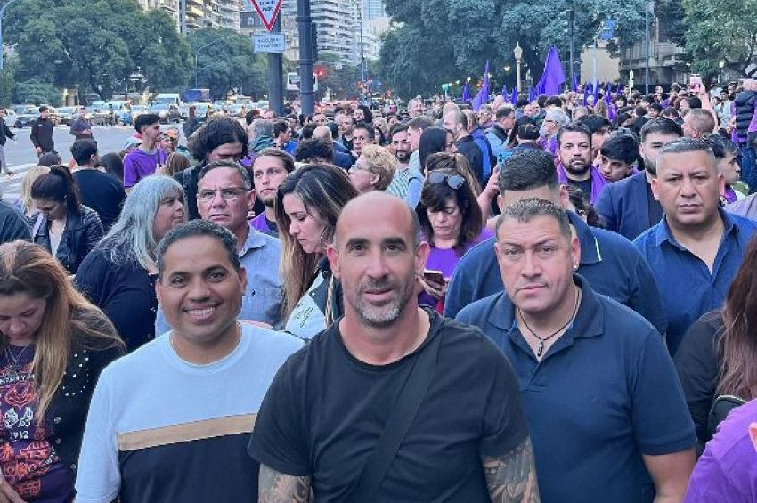 Libertarios de Avellaneda celebraron el triunfo de Adorni: «Esto es sólo el comienzo para la Provincia de Buenos Aires»