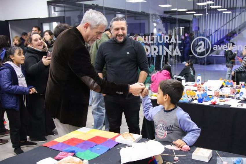 Ferraresi inauguró el Centro Cultural Real Corina