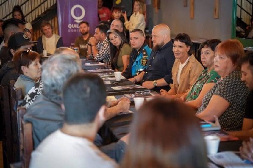 Mayra le entregó controles remotos de activación de alarmas a comerciantes de Ezpeleta