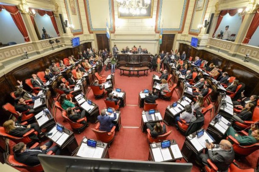 El Senado bonaerense aprobó la reelección indefinida de legisladores, concejales y consejeros escolares