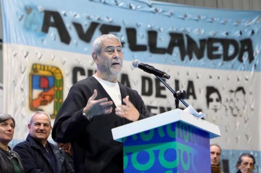 Jorge Ferraresi y Magdalena Sierra presentaron la lista de Fuerza Patria en un Plenario de la Militancia