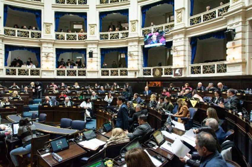 Aprobaron la creación de la Empresa Bonaerense de Emergencias en Salud
