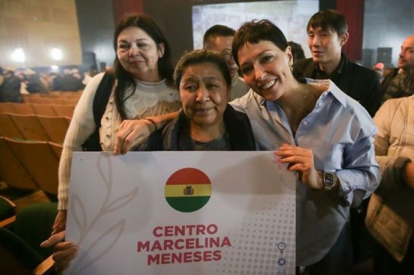 Mayra presentó el Plan de Gobernanza Migratoria y destacó la construcción de «una comunidad diversa» en Quilmes