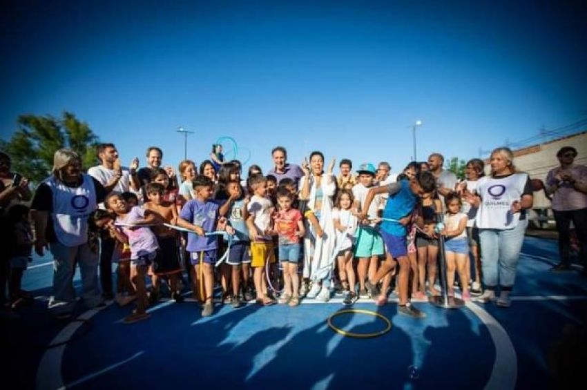 Mayra y Katopodis inauguraron una posta policial y un parque en el Barrio Sayonara